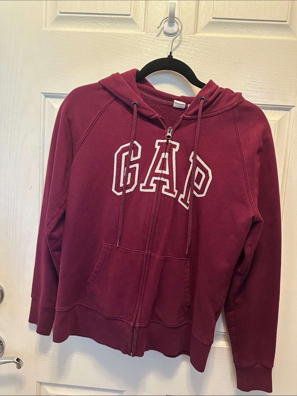 GAP Burgundy Classic Full-Zip Hoodie with White Logo Size Medium